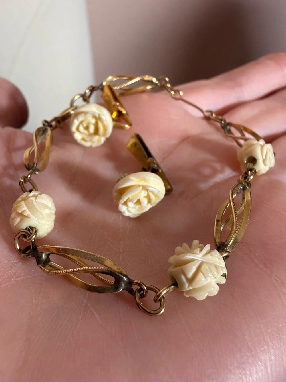 Vintage 1/20 12K GF gold cream flower delicate coquette bracelet earring set